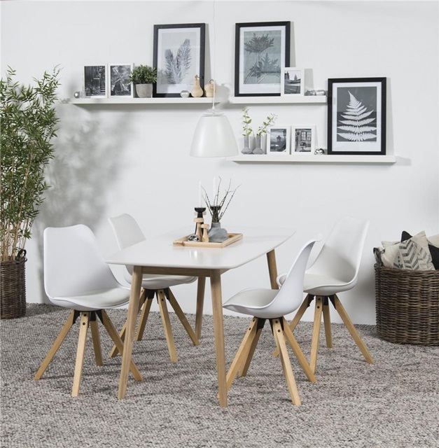 Белый стол со стульями - идеально подходит для кухни или столовой